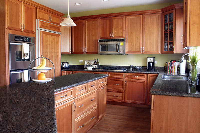 Kitchen remodeling professional in Los Angeles